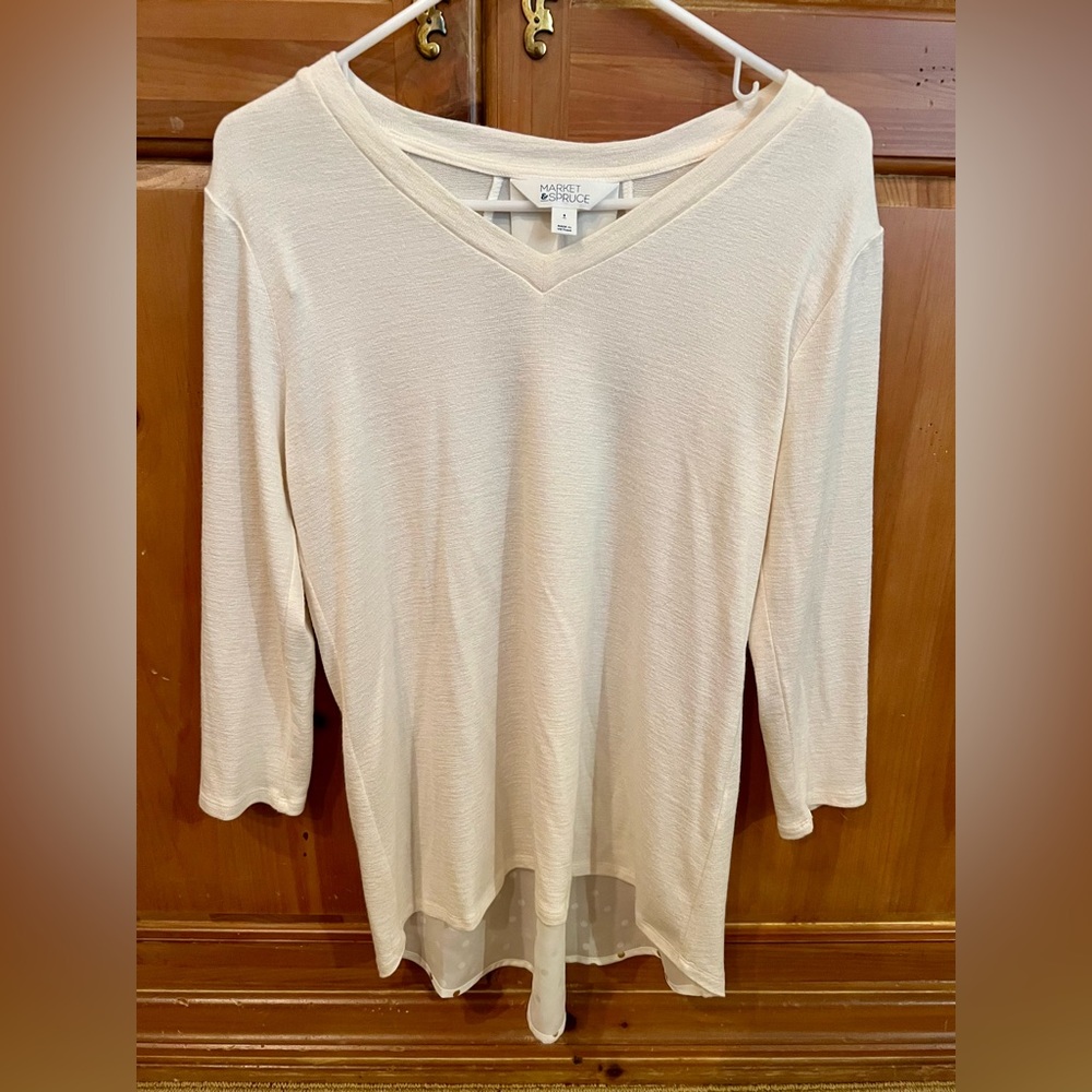 This is a Market & Spruce sweater. Size S. Cream w/ gold polka dots on back.